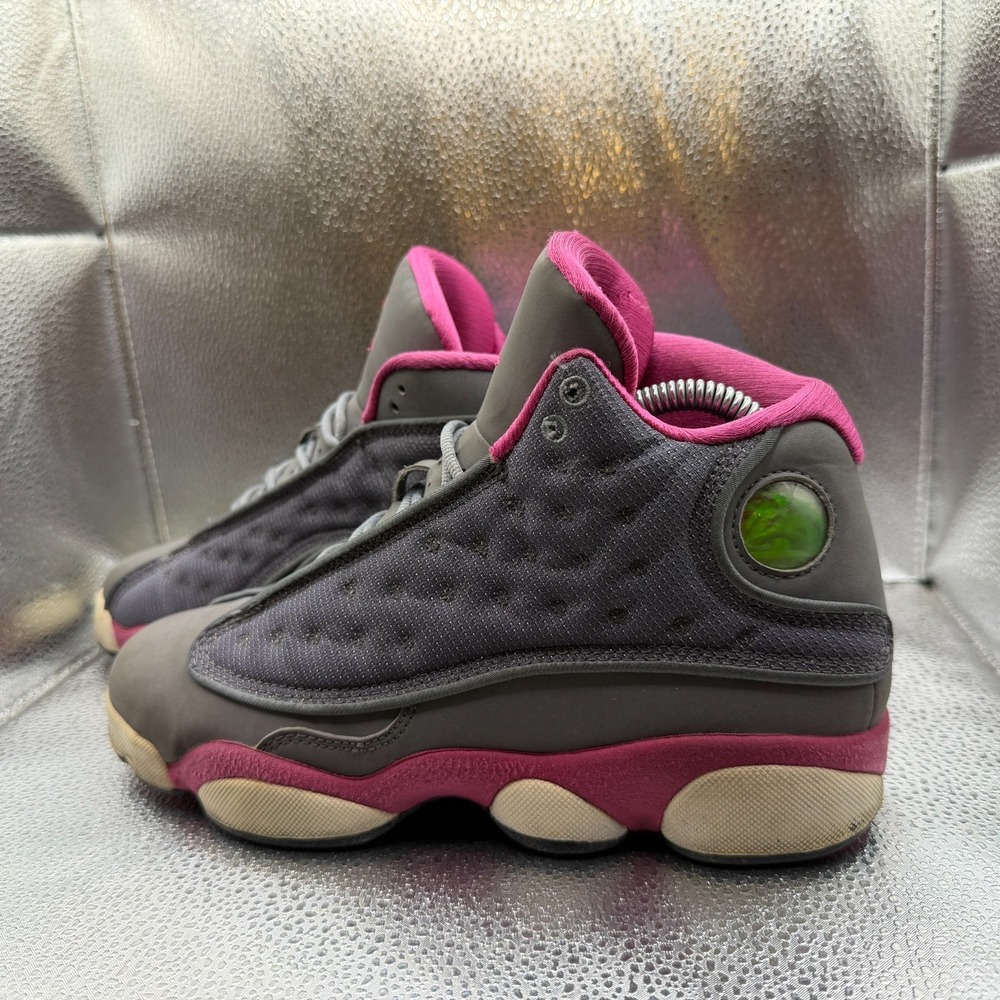 Size 6.5Y Jordan 13 Retro Cool Gray Fusion Pink (GS) Girls Sneakers 439358-029 - Picture 5 of 10